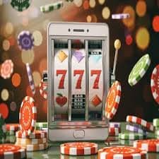 Lucky777 Online Slots VIP Cashback Bonus MMK ဖြင့် ထုတ်ယူနေသောမြင်ကွင်း